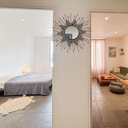 Apartament Urban Chic - 3 Pers, Wifi, Parking