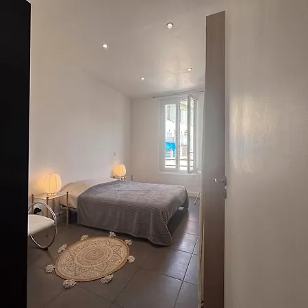 Urban Chic - 3 Pers, Wifi, Parking Apartament *